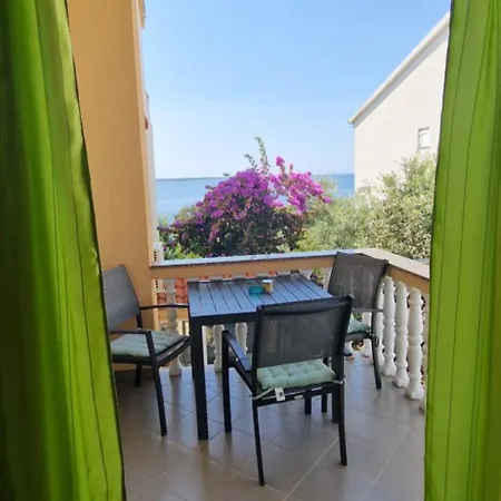 Apartment Cozy Family Iris Only 20m From The In